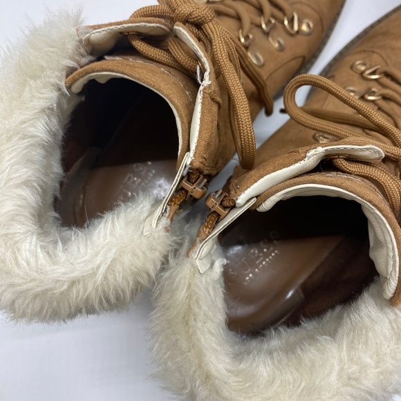 Guess Ladies 8.5 Boots - Picture 7 of 9